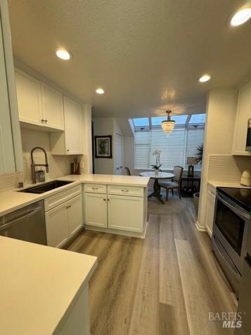 135 Nantucket Cove San Rafael CA 94901