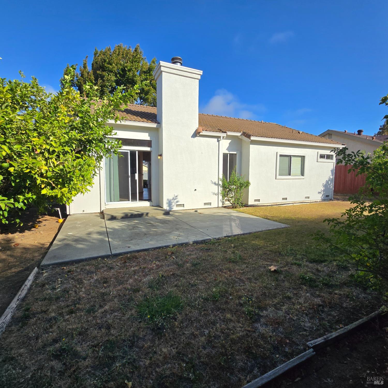 1616 Paseo Flores Drive Suisun City CA 94585