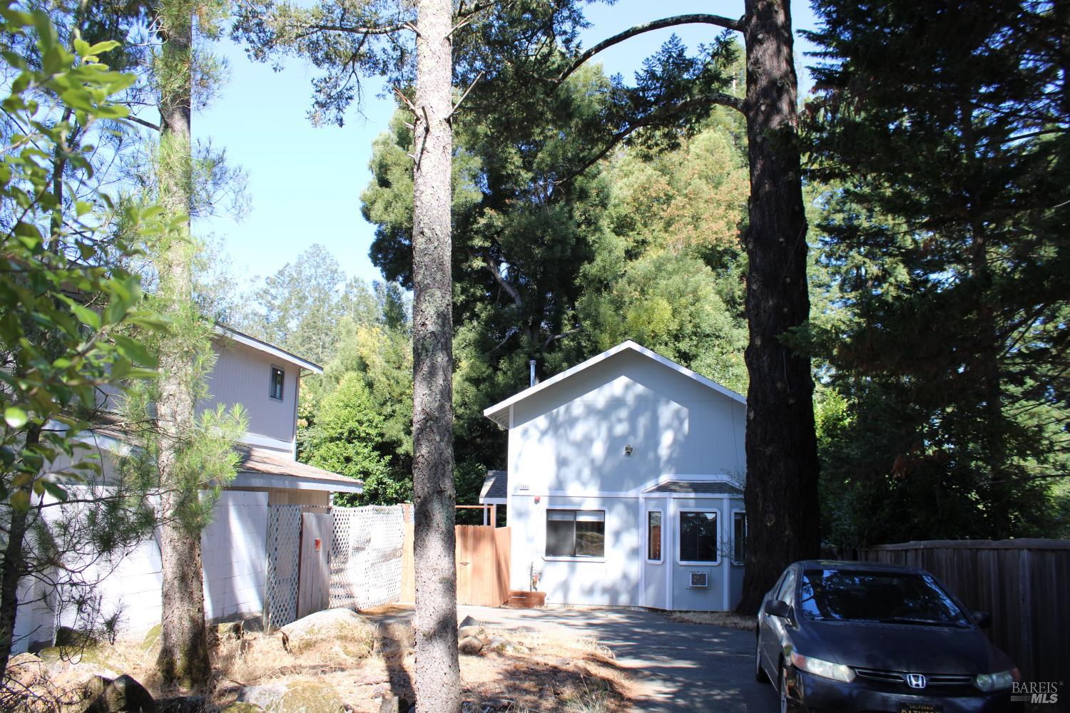 4069 Alta Vista Avenue Santa Rosa CA 95404
