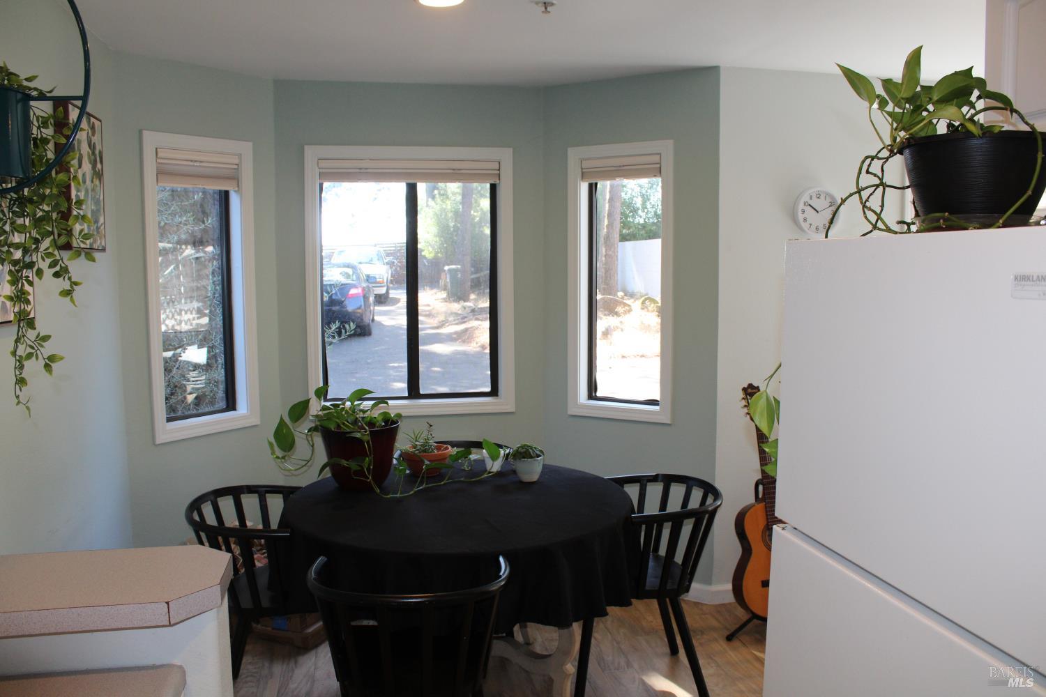 4069 Alta Vista Avenue Santa Rosa CA 95404