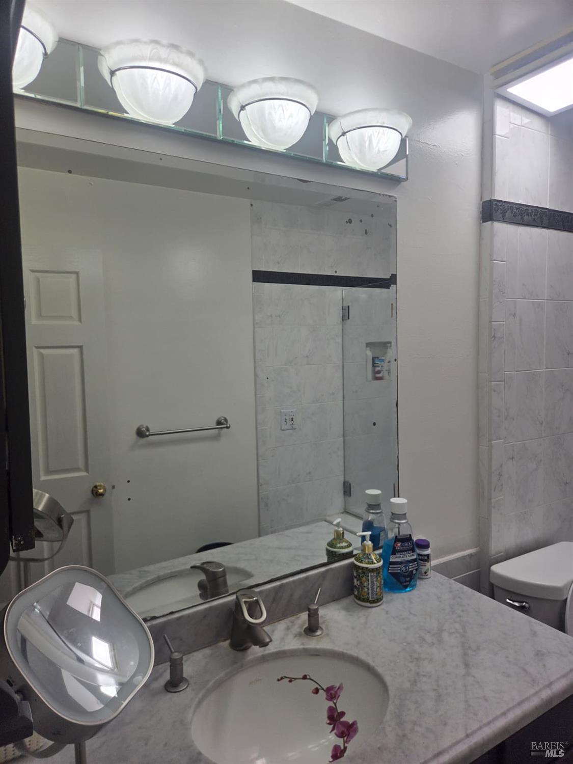 2432 Topaz Drive Novato CA 94945