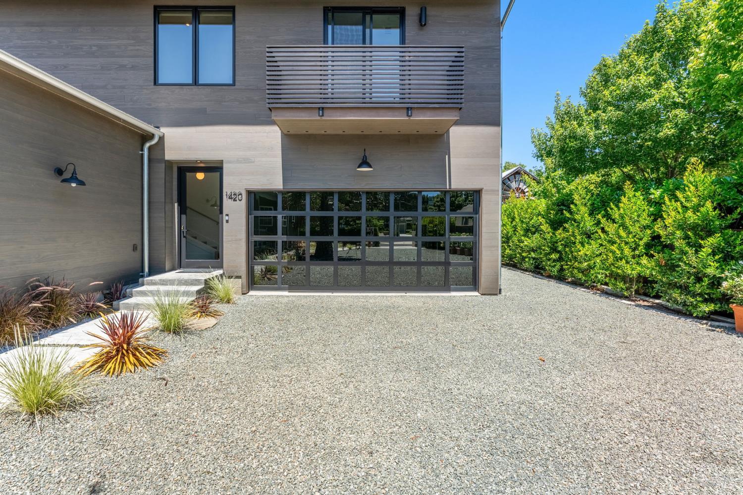 1428-1420 Allyn Avenue St. Helena CA 94574