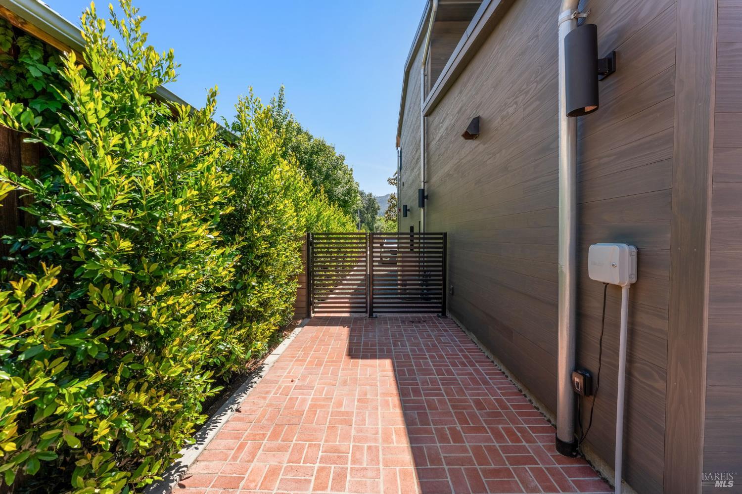 1428-1420 Allyn Avenue St. Helena CA 94574