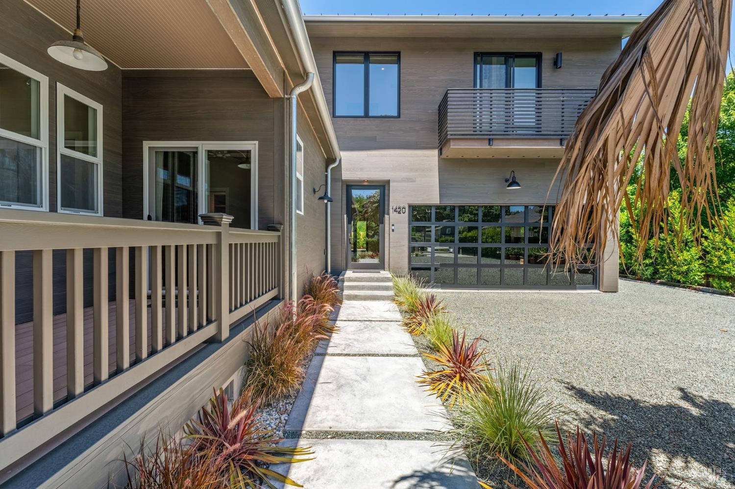 1428-1420 Allyn Avenue St. Helena CA 94574