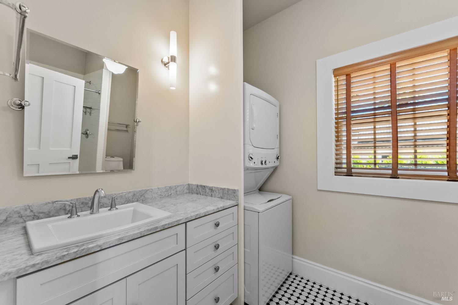 1428-1420 Allyn Avenue St. Helena CA 94574