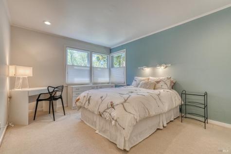 1704 San Anselmo Avenue San Anselmo CA 94960