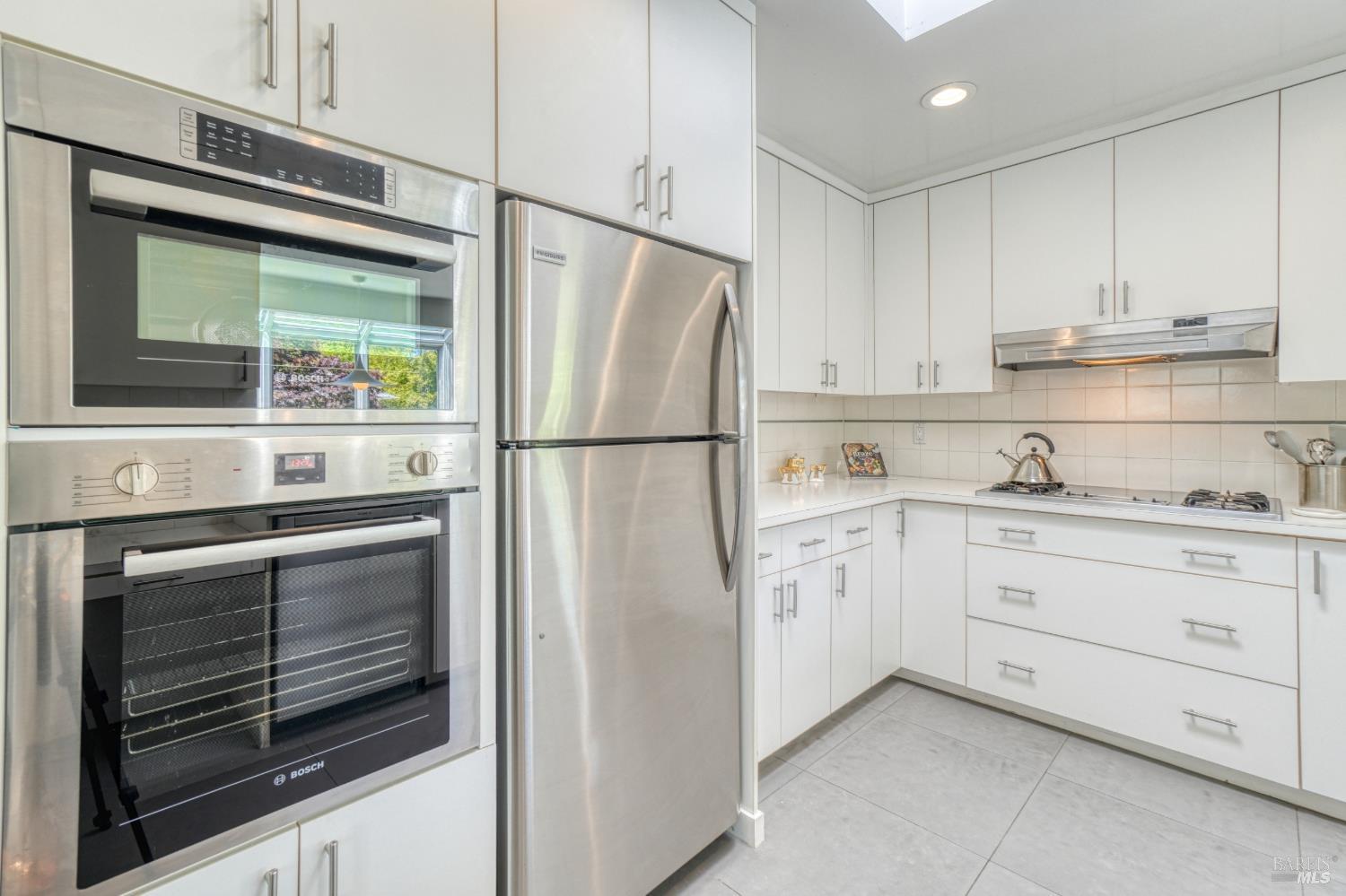 1704 San Anselmo Avenue San Anselmo CA 94960