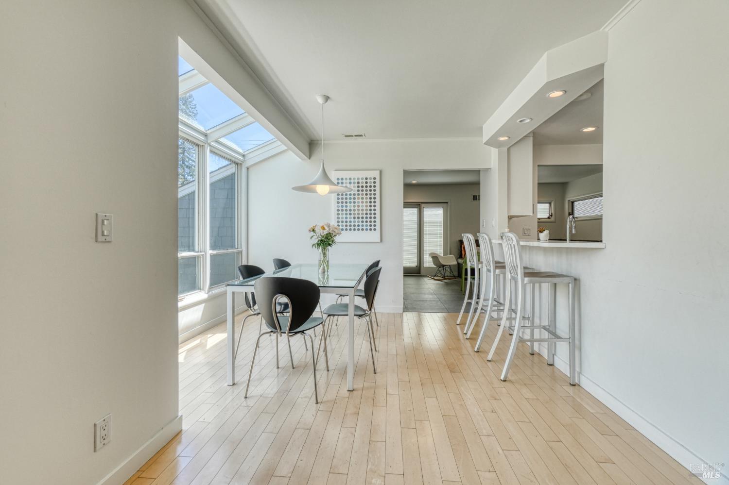 1704 San Anselmo Avenue San Anselmo CA 94960