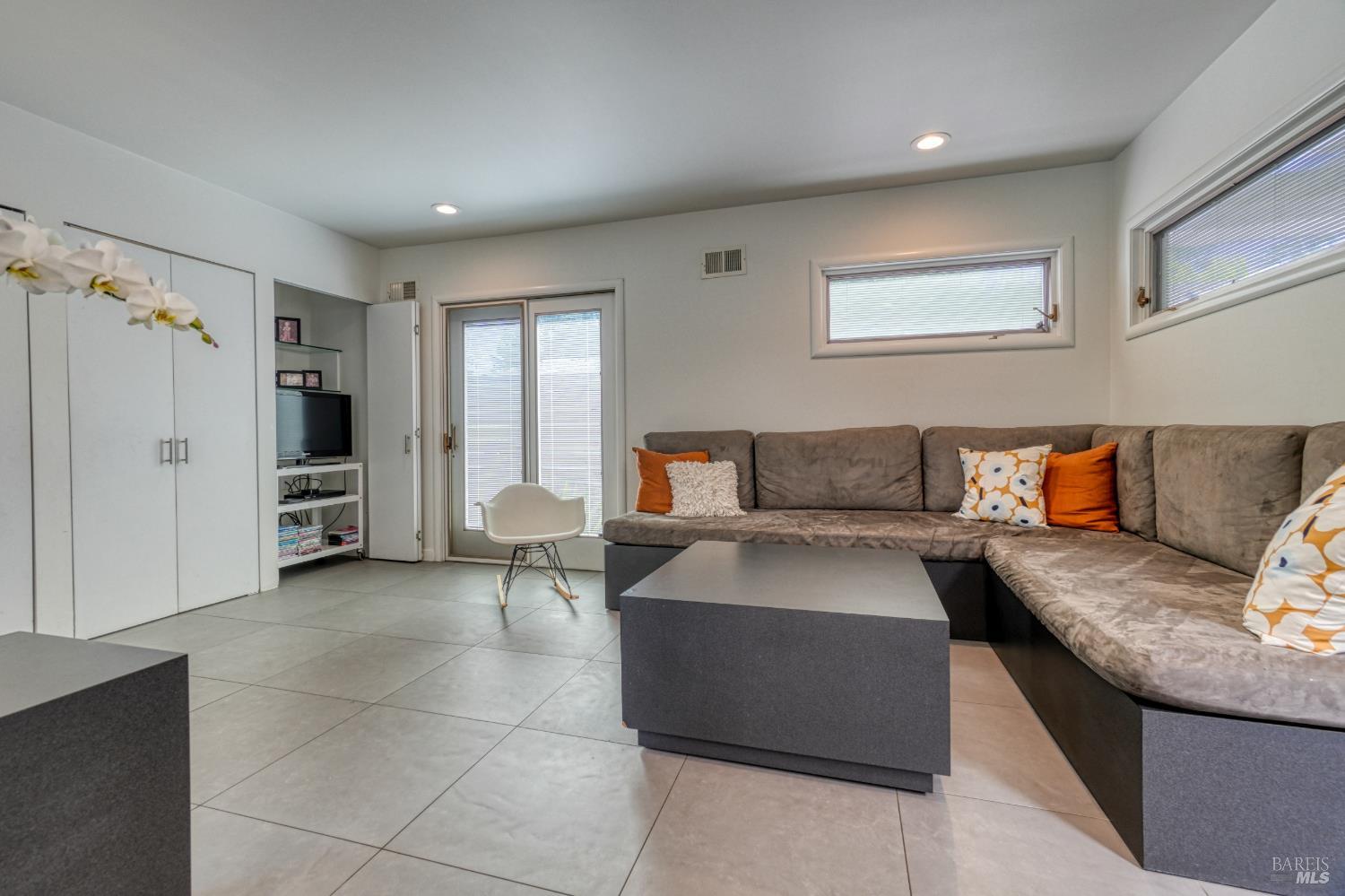 1704 San Anselmo Avenue San Anselmo CA 94960