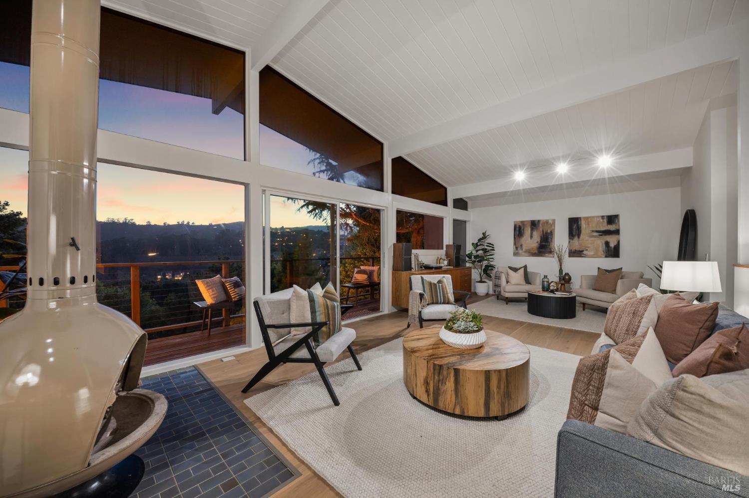 453 Wellesley Avenue Mill Valley CA 94941