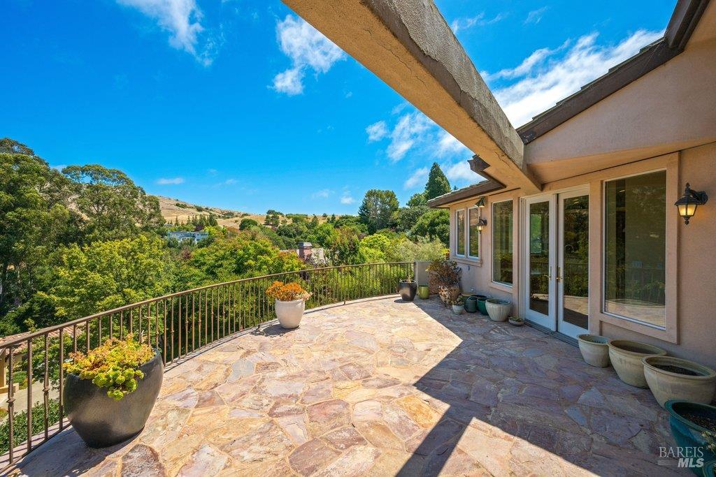 10 Warrens Way Tiburon CA 94920