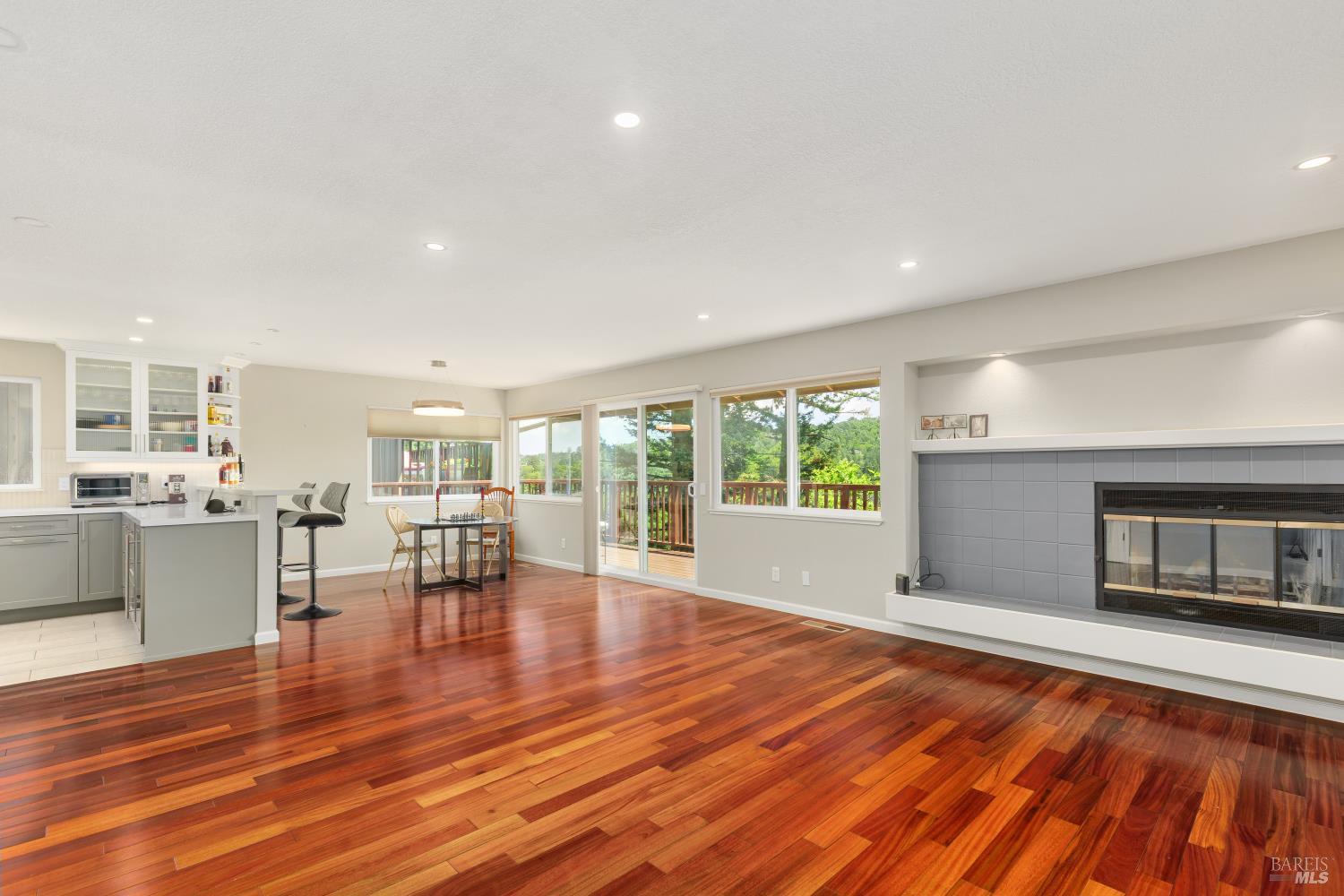 334 Santa Margarita Drive San Rafael CA 94901
