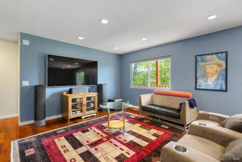 334 Santa Margarita Drive San Rafael CA 94901