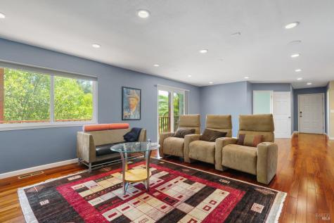334 Santa Margarita Drive San Rafael CA 94901