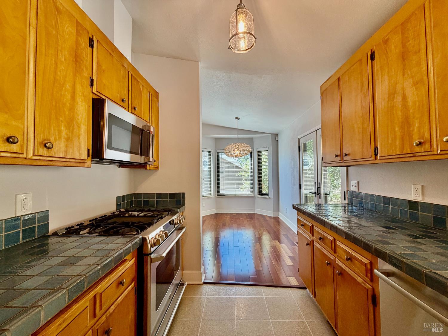 1289 Calle Del Arroyo Street Boyes Hot Springs CA 95476