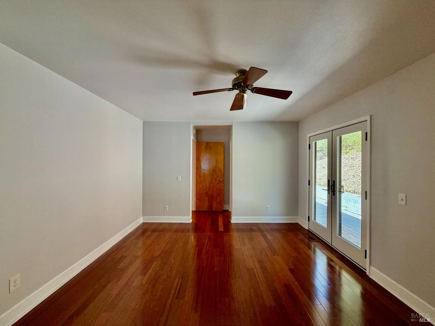 1289 Calle Del Arroyo Street Boyes Hot Springs CA 95476