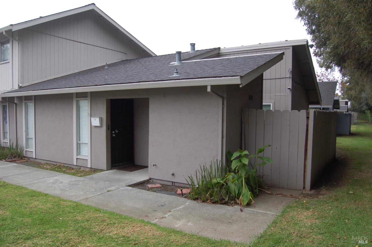 77 El Toro Court Fairfield CA 94533