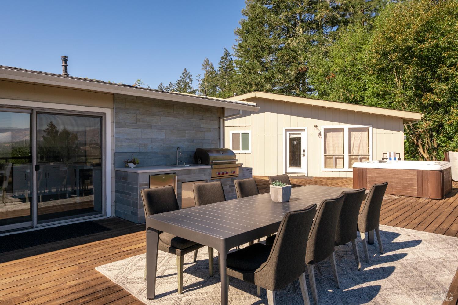 1015 Westside Road Healdsburg CA 95448