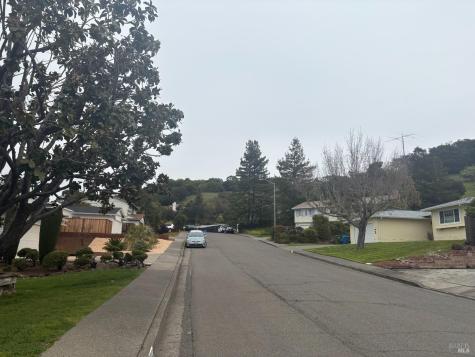 1921 Marion Avenue Novato CA 94945