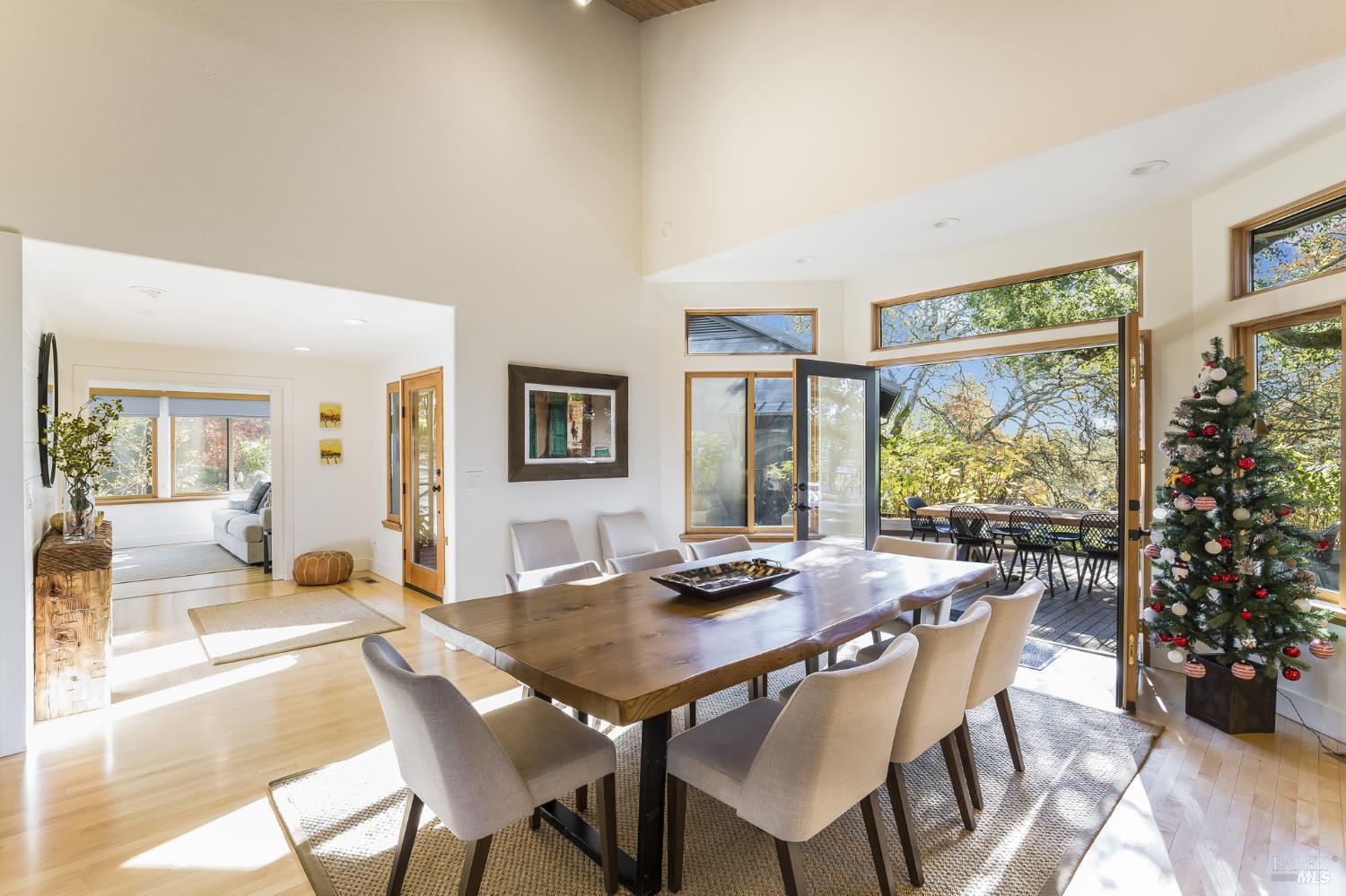 705 Chiquita Road Healdsburg CA 95448