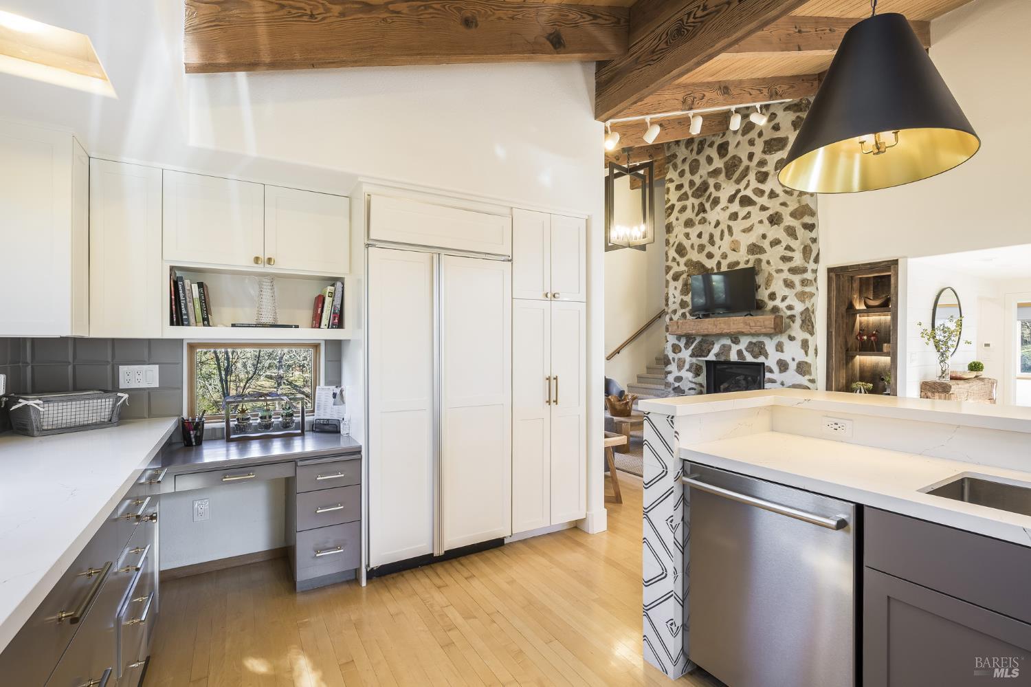 705 Chiquita Road Healdsburg CA 95448
