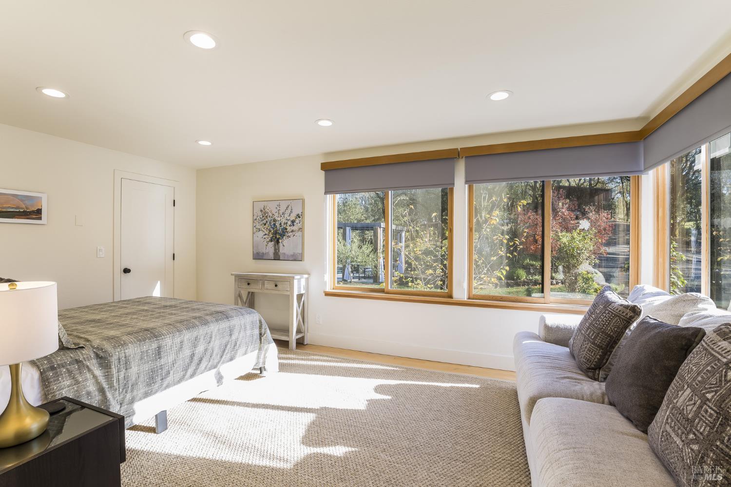 705 Chiquita Road Healdsburg CA 95448
