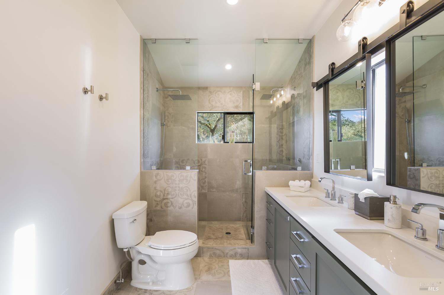705 Chiquita Road Healdsburg CA 95448