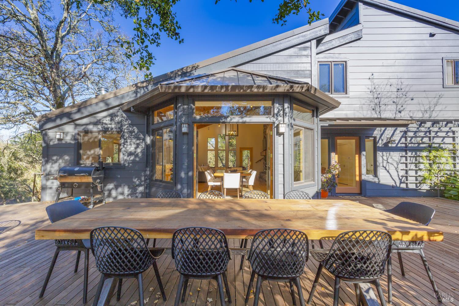 705 Chiquita Road Healdsburg CA 95448