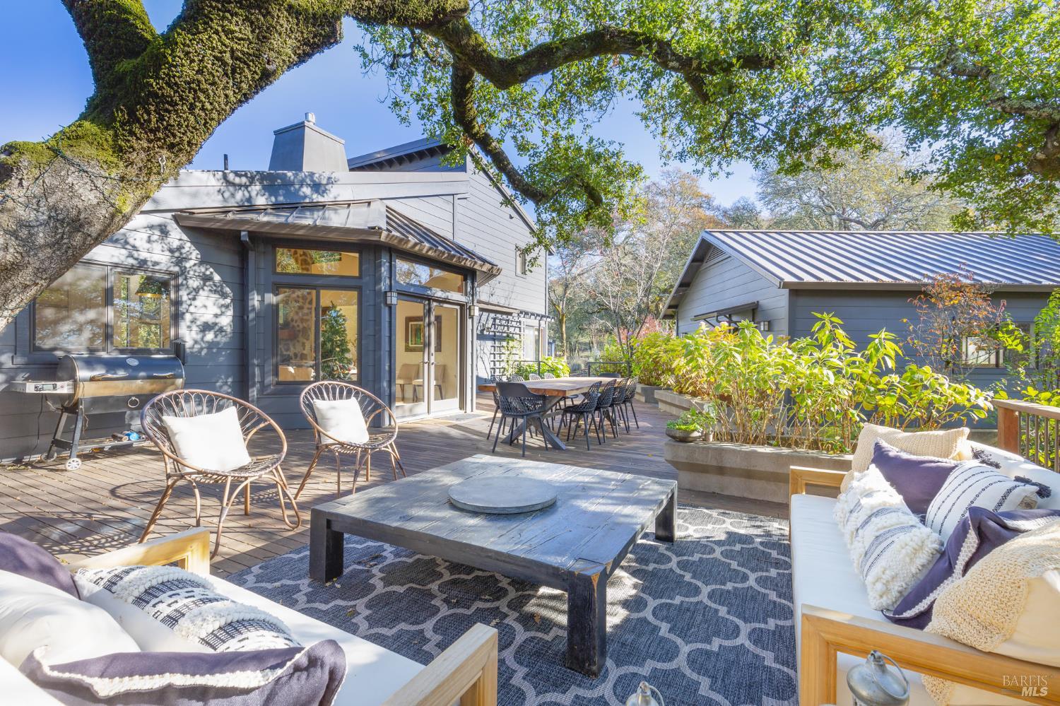 705 Chiquita Road Healdsburg CA 95448