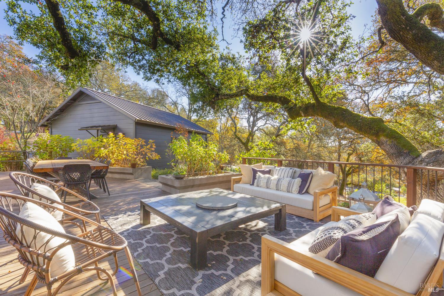 705 Chiquita Road Healdsburg CA 95448