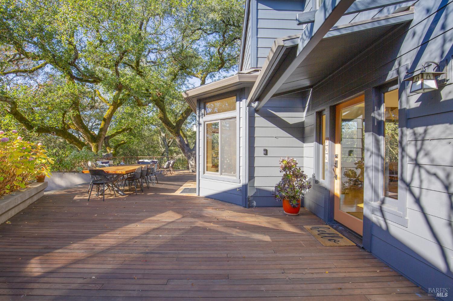 705 Chiquita Road Healdsburg CA 95448
