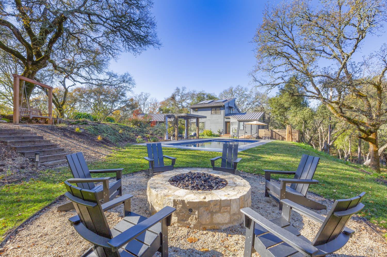 705 Chiquita Road Healdsburg CA 95448