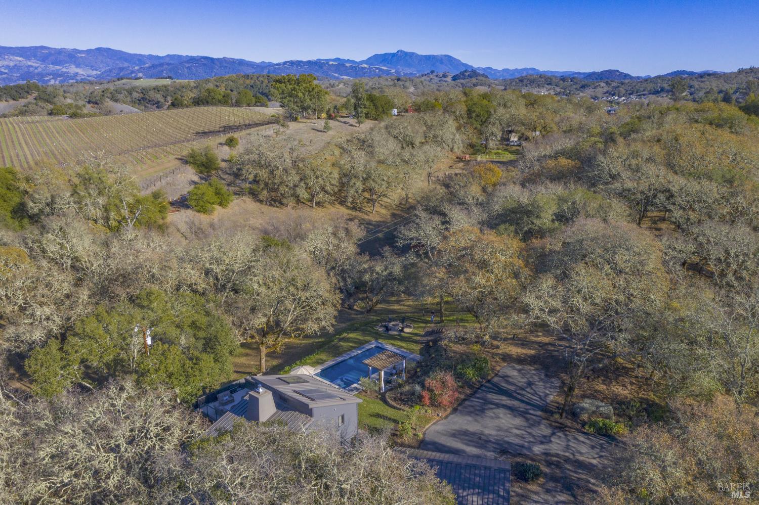 705 Chiquita Road Healdsburg CA 95448