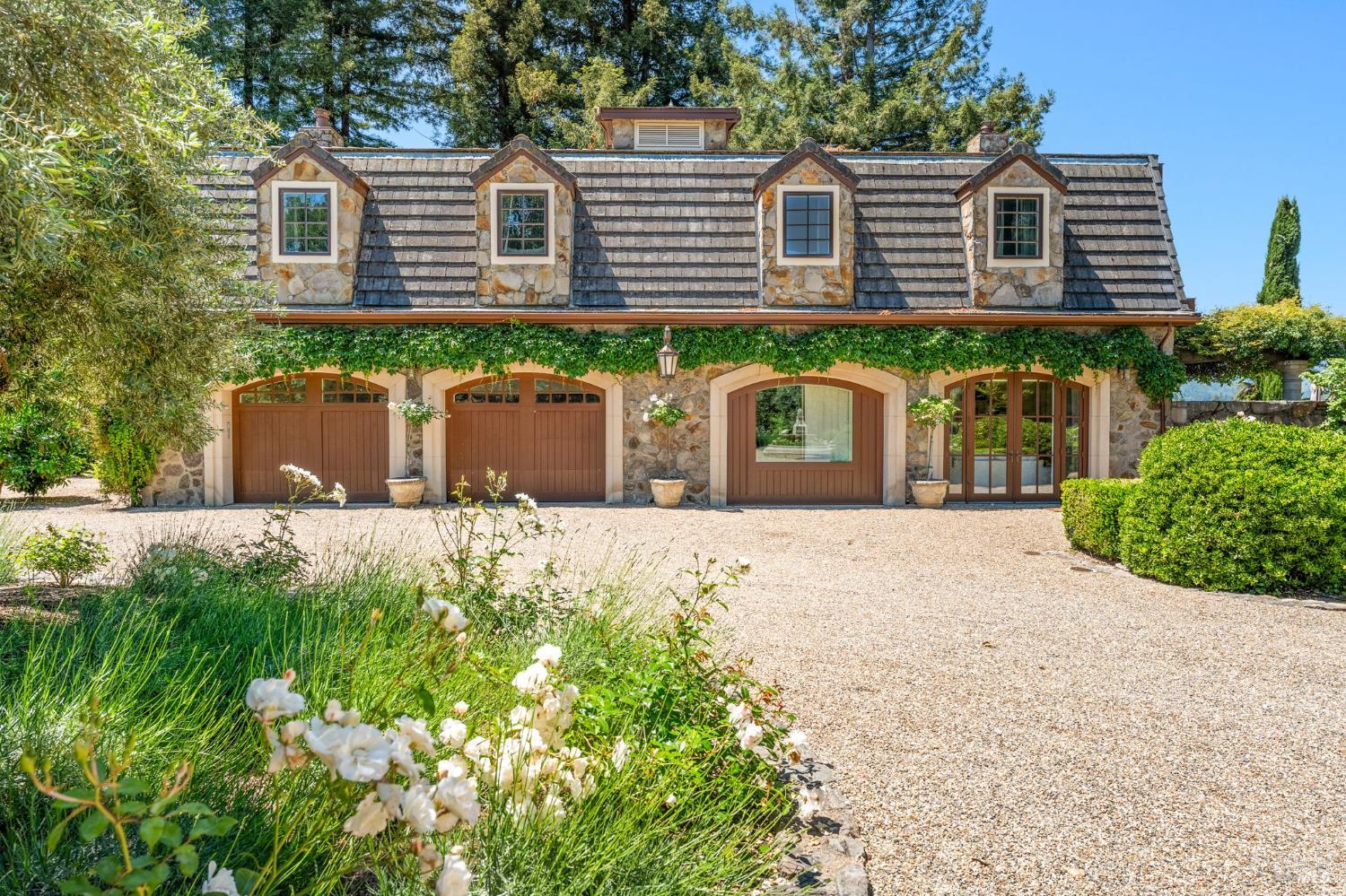 999 Mee Lane St. Helena CA 94574