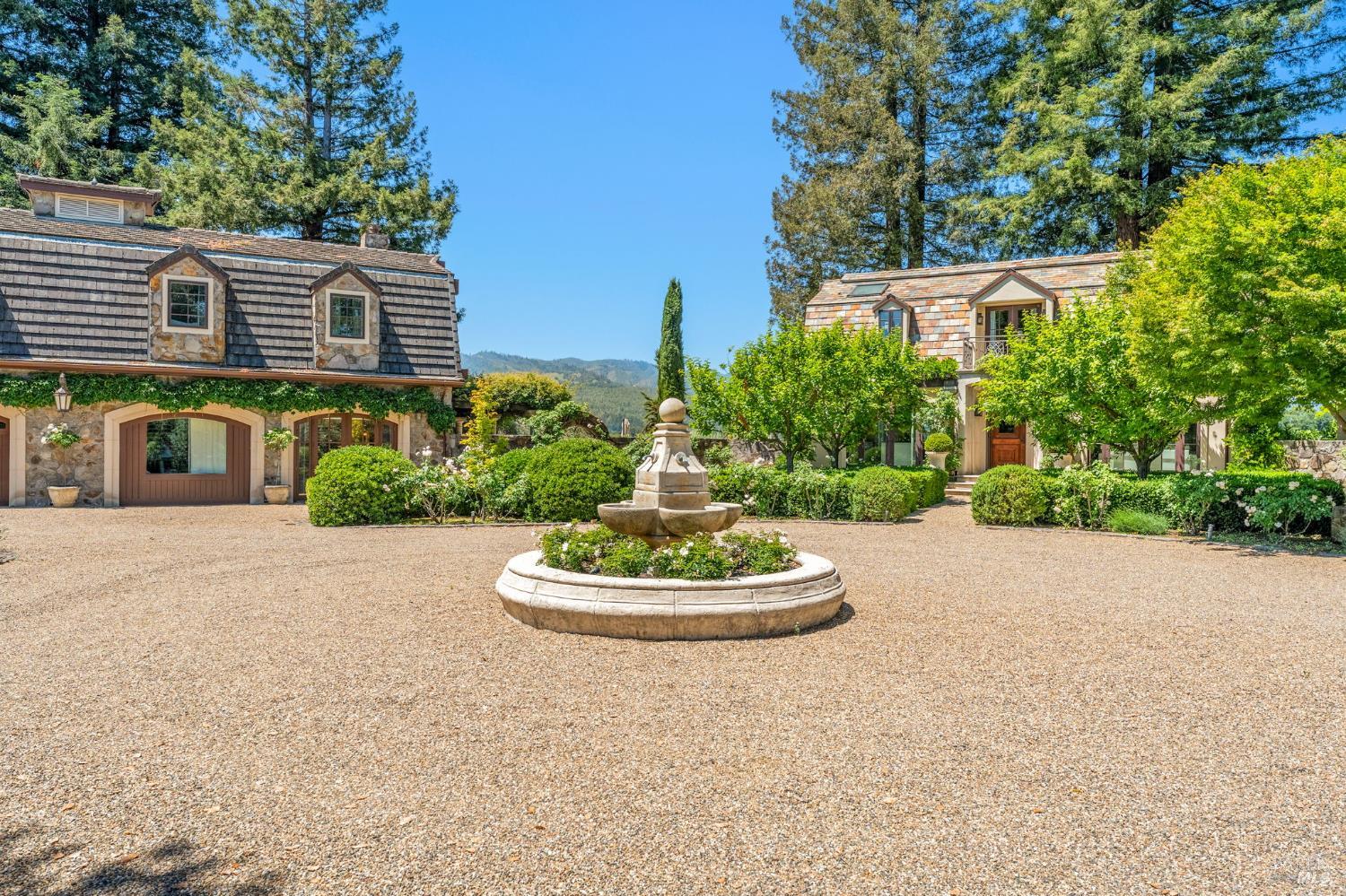999 Mee Lane St. Helena CA 94574