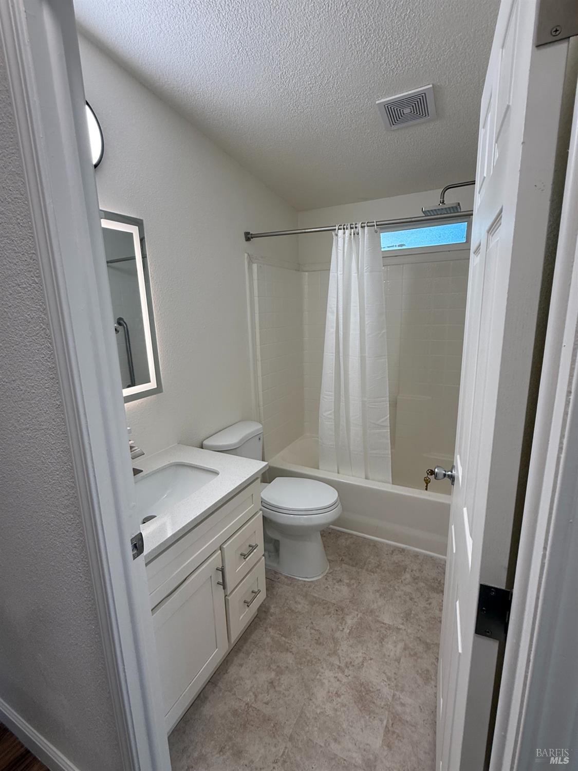 5168 W State Highway 20 Highway Upper Lake CA 95485