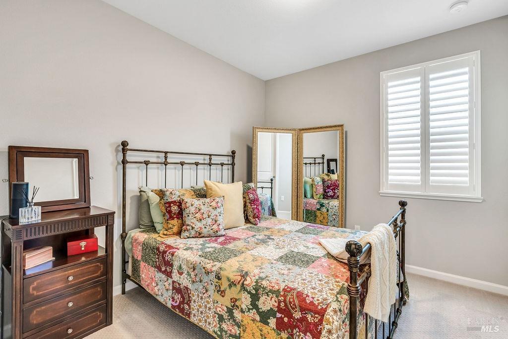 327 Pear Tree Lane Napa CA 94558