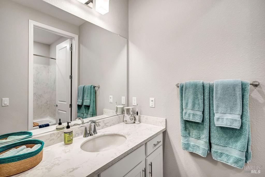 327 Pear Tree Lane Napa CA 94558