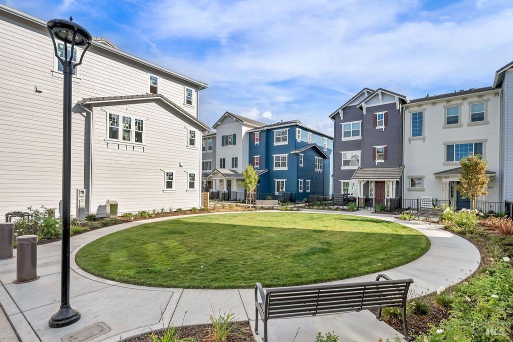 327 Pear Tree Lane Napa CA 94558