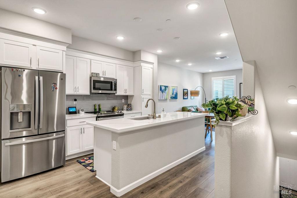 327 Pear Tree Lane Napa CA 94558