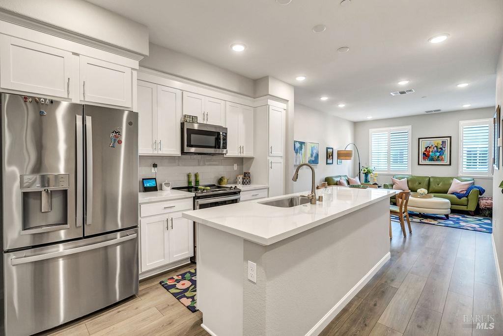 327 Pear Tree Lane Napa CA 94558