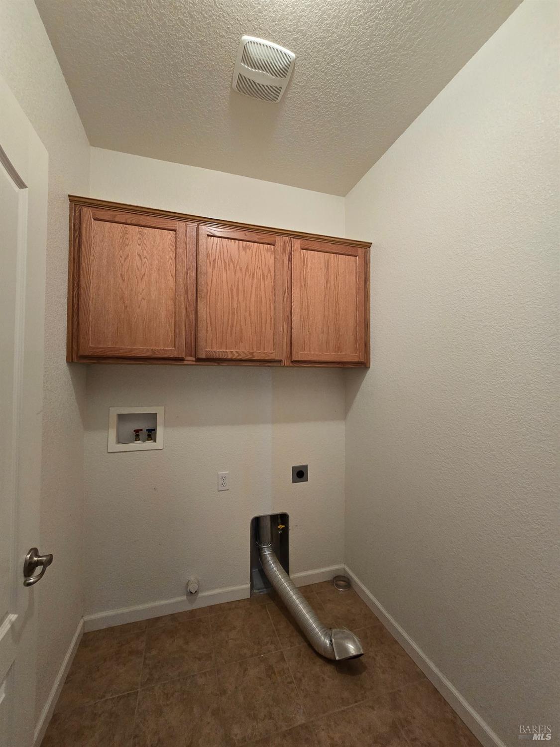 548 White Pine Street Vacaville CA 95687