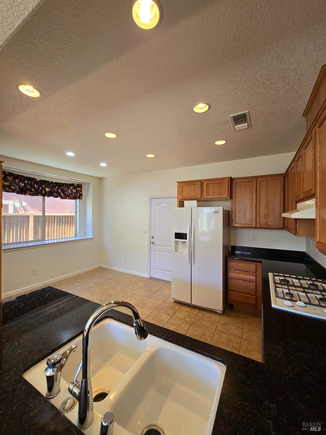 548 White Pine Street Vacaville CA 95687