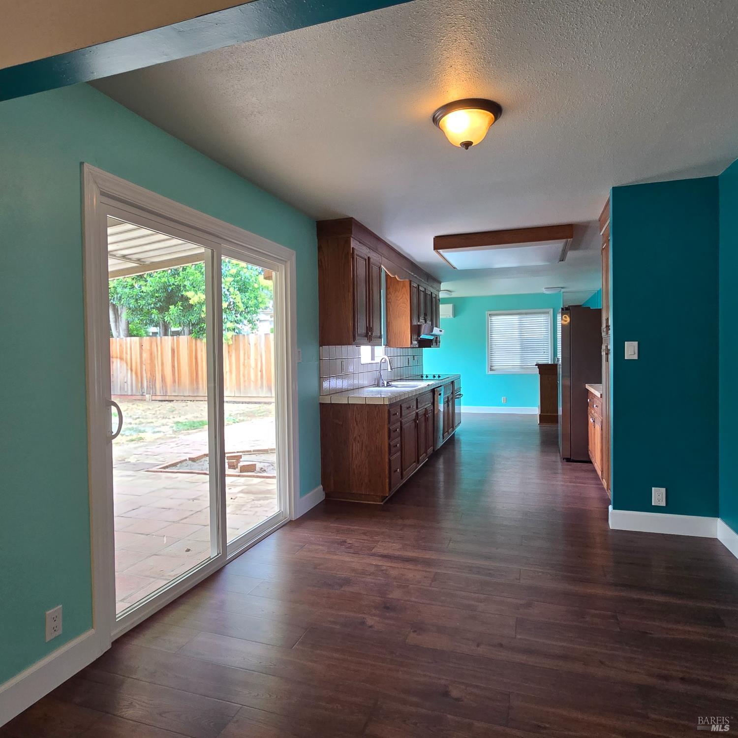 137 Anita Court Vacaville CA 95688