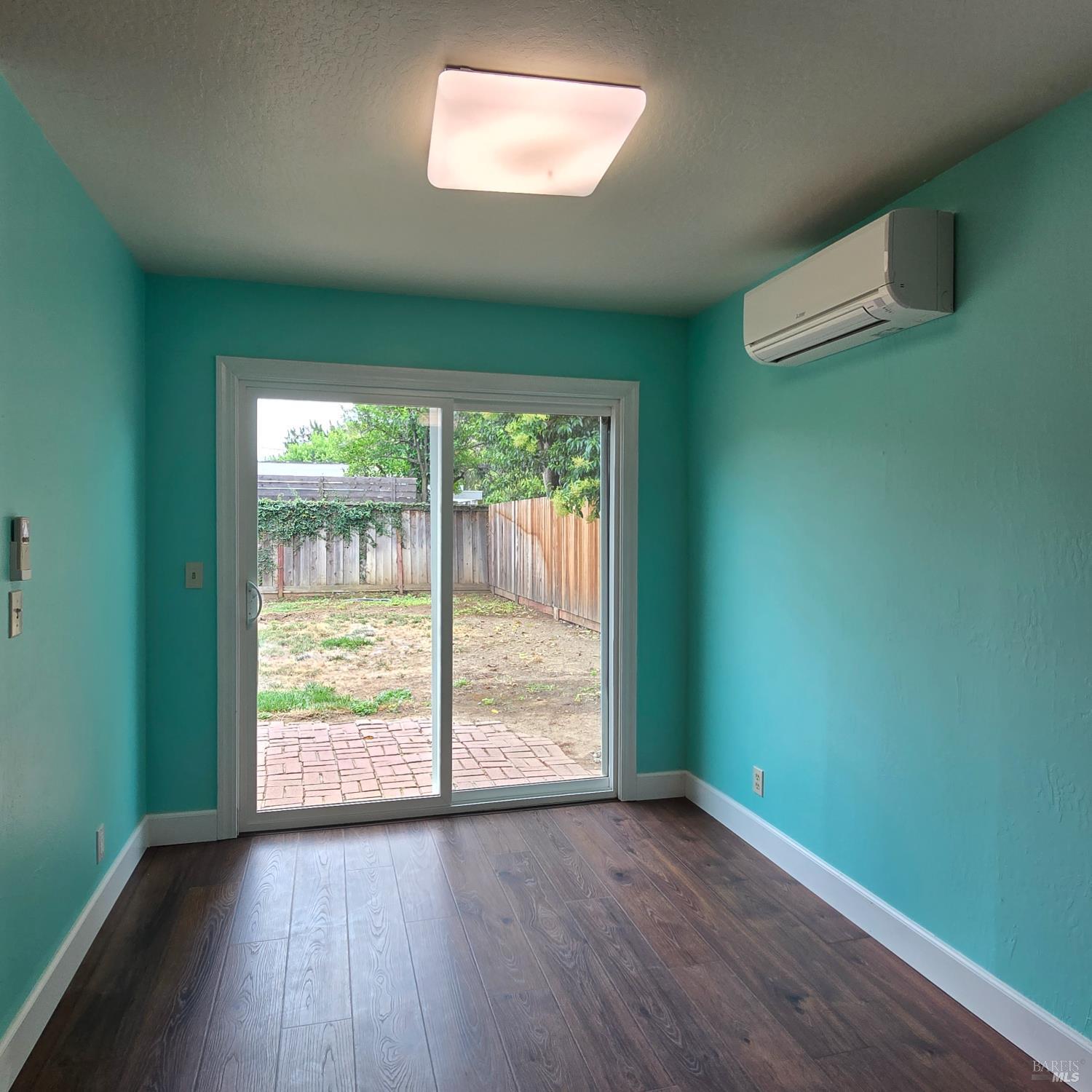 137 Anita Court Vacaville CA 95688