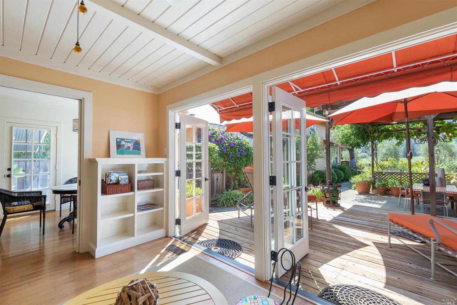 1655 Scott Street St. Helena CA 94574