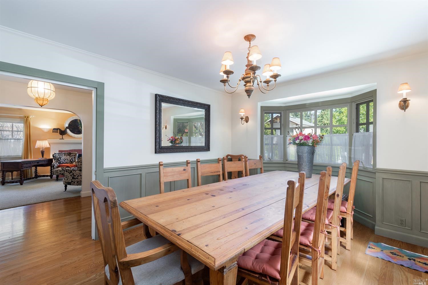 1655 Scott Street St. Helena CA 94574