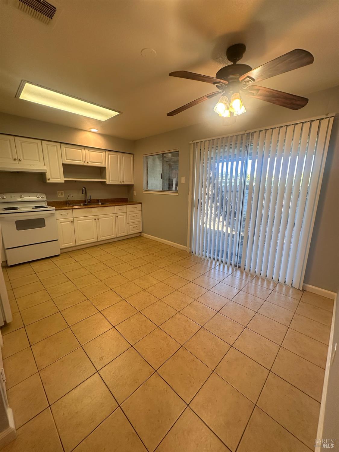 420 Marshall Road Vacaville CA 95688