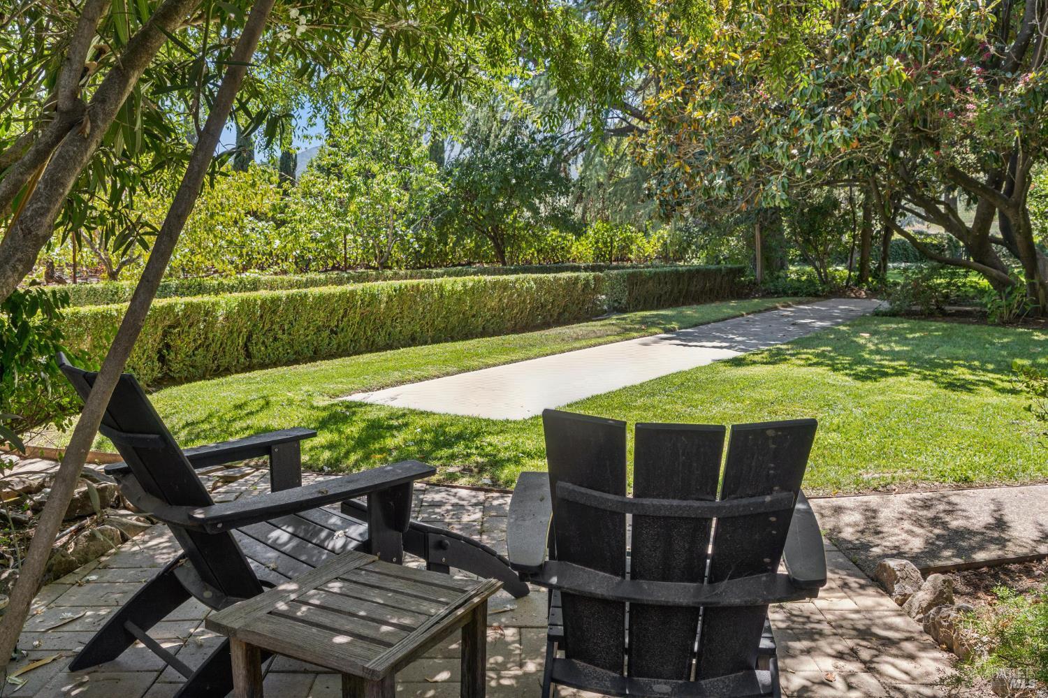 1819 Zinfandel Lane St. Helena CA 94574