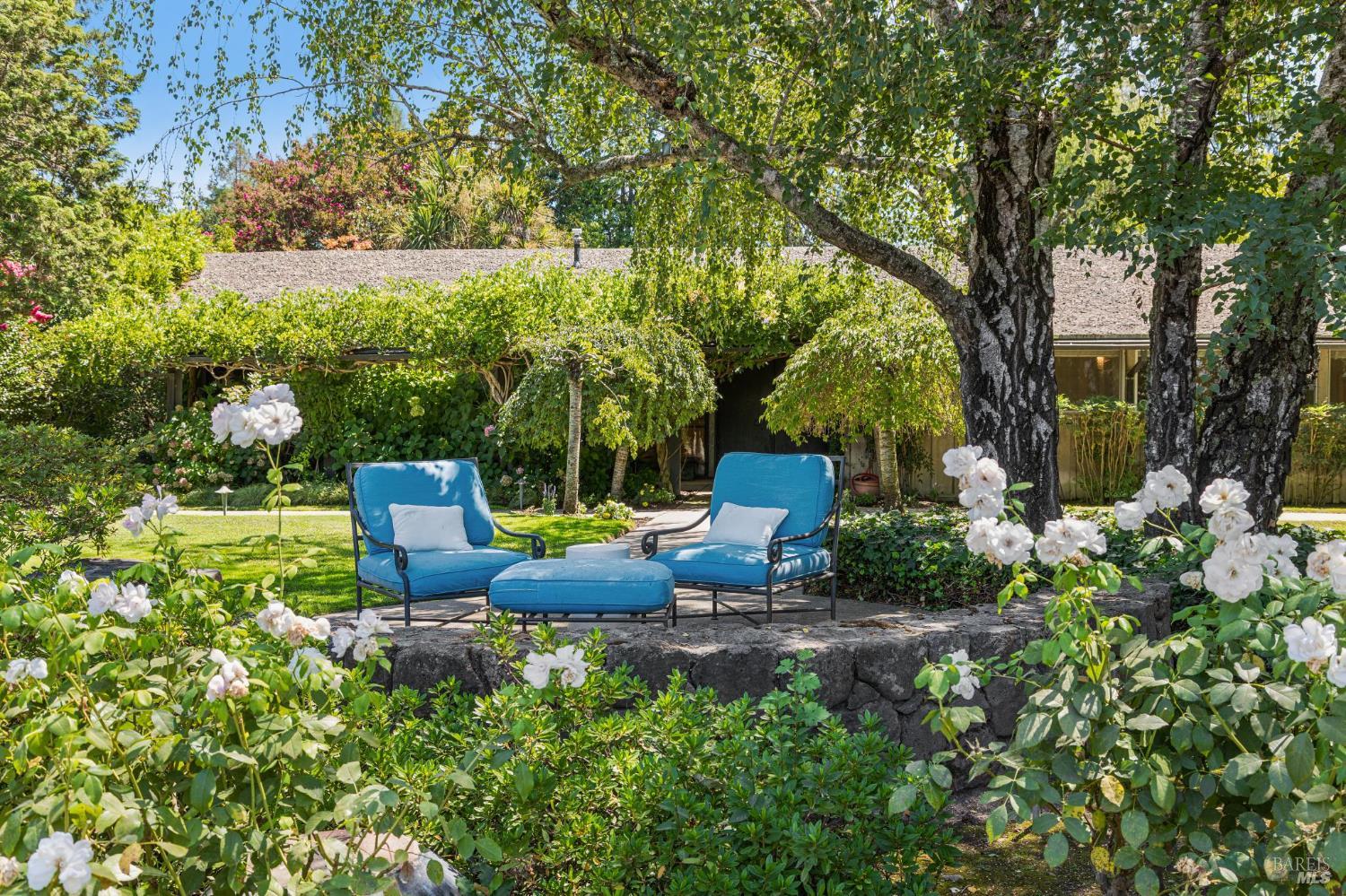 1819 Zinfandel Lane St. Helena CA 94574